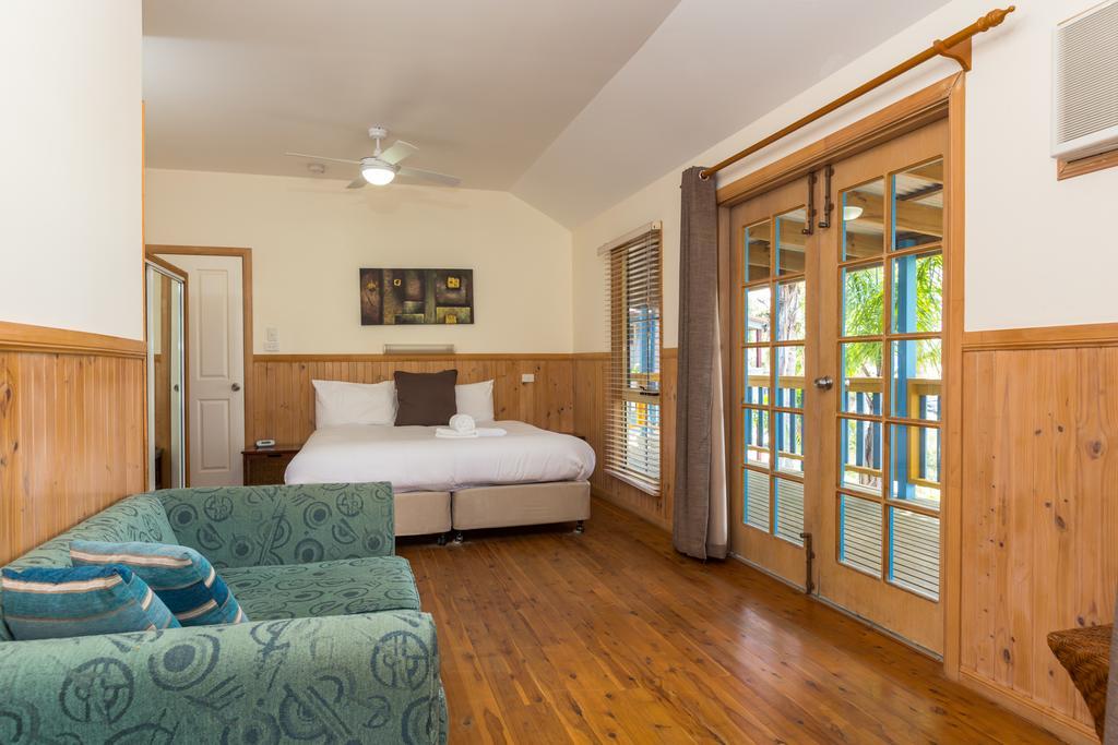 Resort Marina 3*